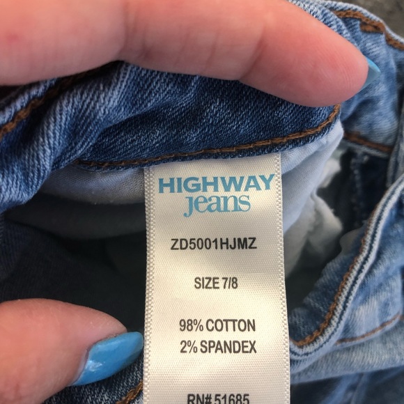 Shorts - Picture 4 of 4